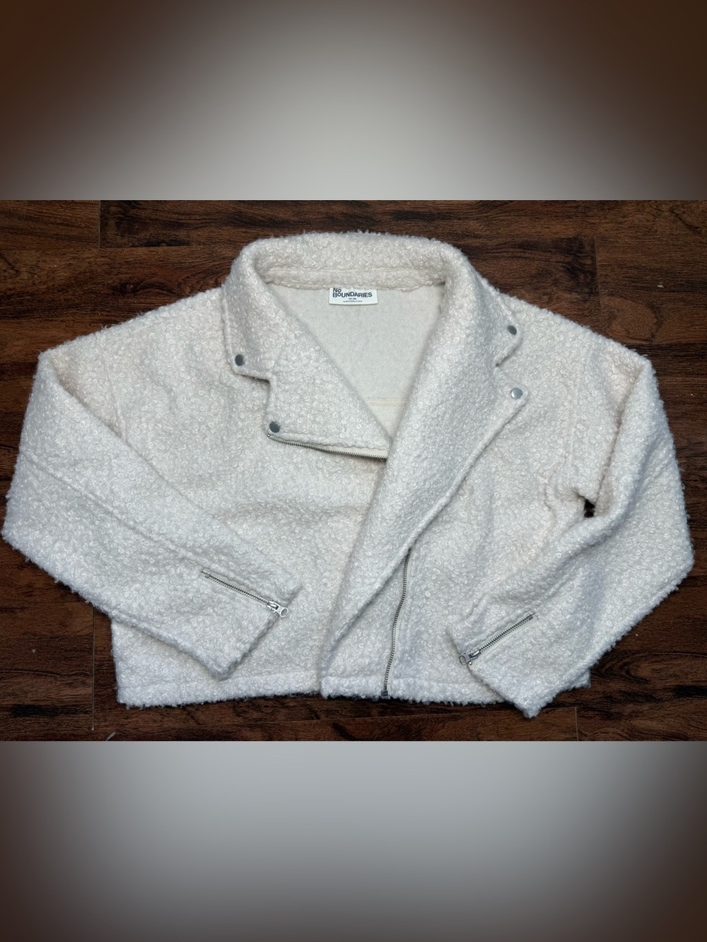 No Boundaries Women’s Cream Bouclé Zip-Up Moto Sweater Jacket